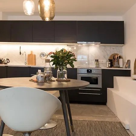 Trendy Centre Studio Amsterdam